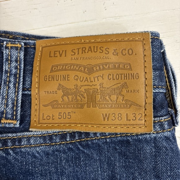 Levi's 505 Selvedge Jeans Mens 38x32 Blue Denim Straight Zip Fly Dark Wash - Picture 5 of 14